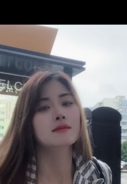 白云芳婷婷